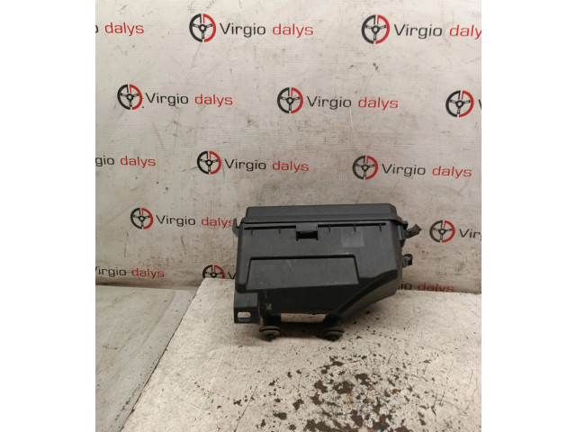 Блок предохранителей  1645400182   Mercedes-Benz R W251    