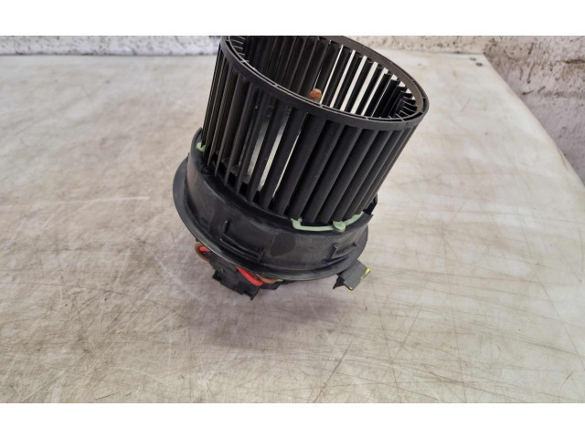 Вентилятор печки T59157B, 272102762R Dacia Duster