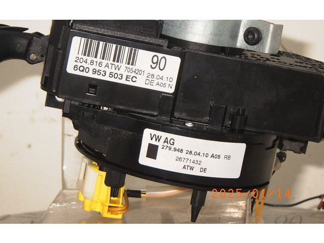 Панель приборов 6Q0953503EC Skoda Fabia Mk2 (5J)