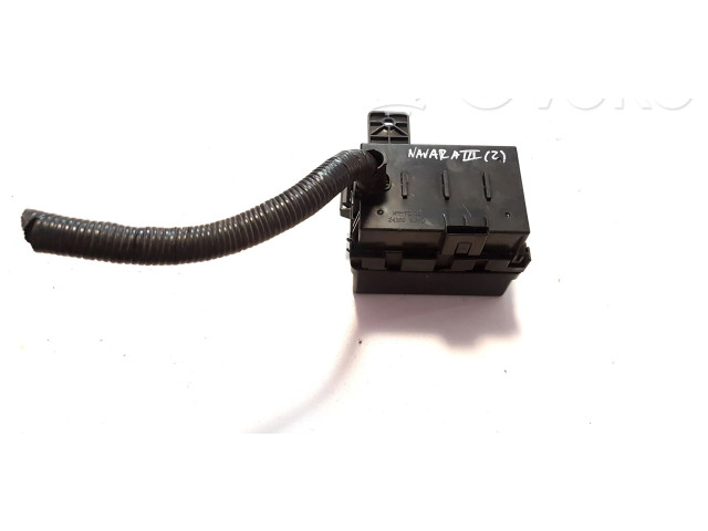 Блок предохранителей 243821LA1D Nissan Navara D23