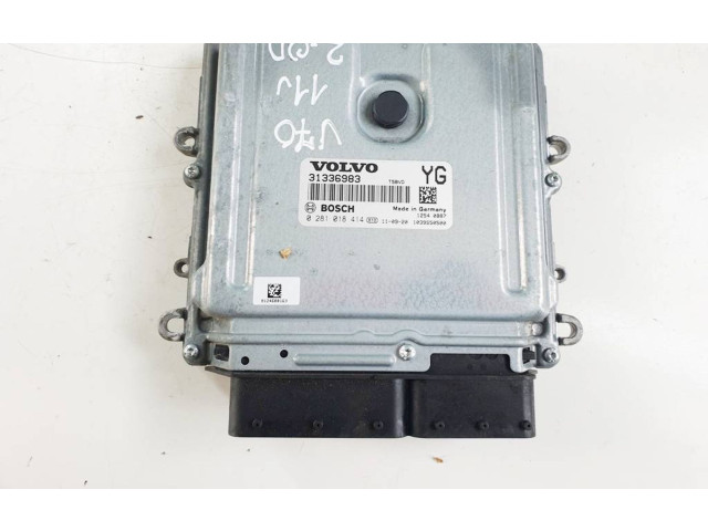 Блок управления двигателя 31336983, 1039S50500   Volvo V70