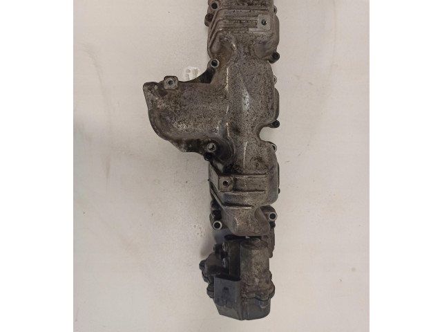 Řídící jednotka 03L129086 Audi A4 S4 B5 8D 2001