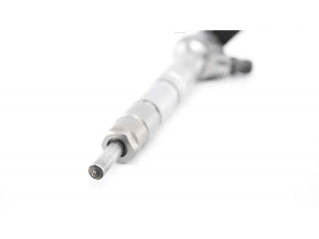 Форсунка 05L130277E    Skoda Octavia Mk4   