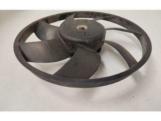 Вентилятор радиатора M159984 Citroen C4 Cactus