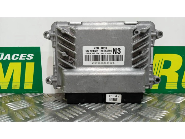 Блок управления двигателем Блок управления 25184299   Chevrolet Astra