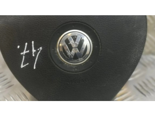Подушка безопасности водителя 1K0880201BD   Volkswagen Golf V