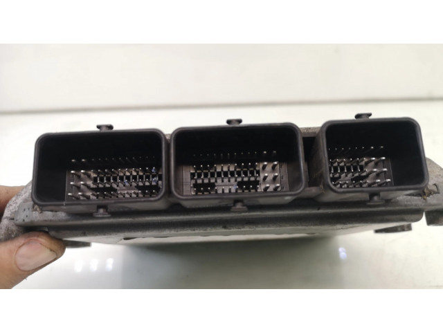 Блок управления двигателя 9664807480, 9661642180   Peugeot Expert