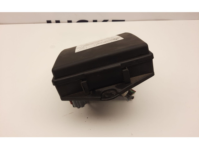 Блок предохранителей AW9314A073AC Jaguar XJ X351