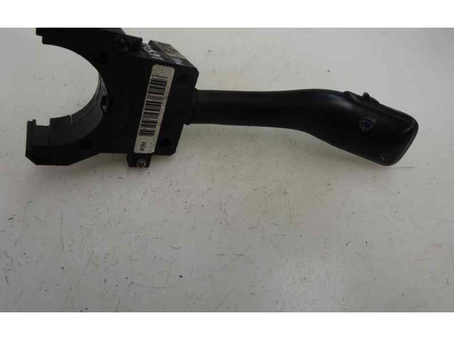 Ручка стеклоочистителей    Volkswagen Passat Alltrack