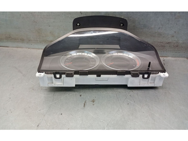 Панель приборов 31343325AA, 36002598   Volvo S60       