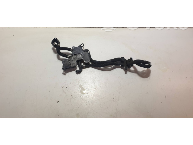 Топливная рампа A711H100408C   Renault Clio V  