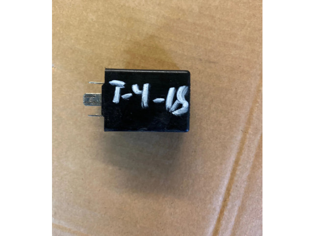 Блок предохранителей 701955200 Volkswagen Transporter - Caravelle T4