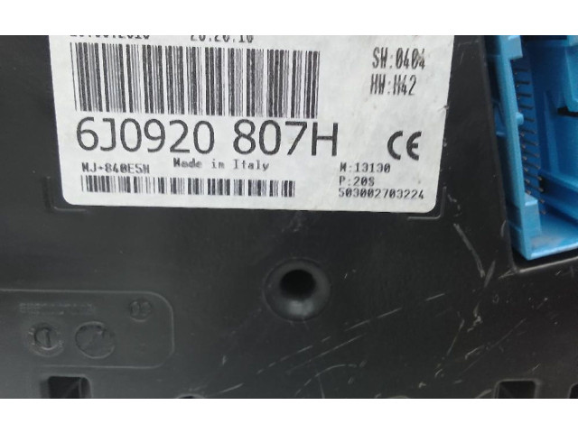 Přístrojová deska Seat Ibiza IV (6J,6P) 2008 6J0920807H