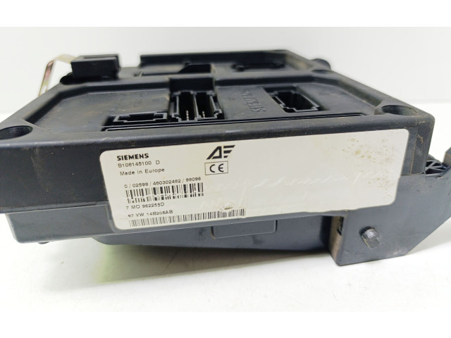 Блок предохранителей 7M0962253D Ford Galaxy