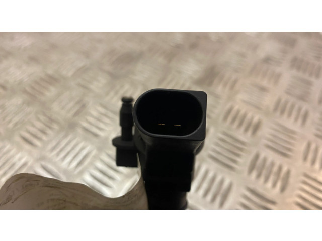 Vstřikovač 057130277AG Audi A5 8T 8F pro naftový motor 3.0