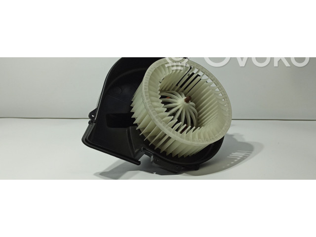 Вентилятор печки 6R1819015 Audi A1