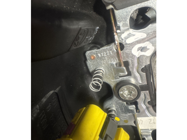 Руль Volkswagen Polo 2002 - 2005 года 6018841, 101297