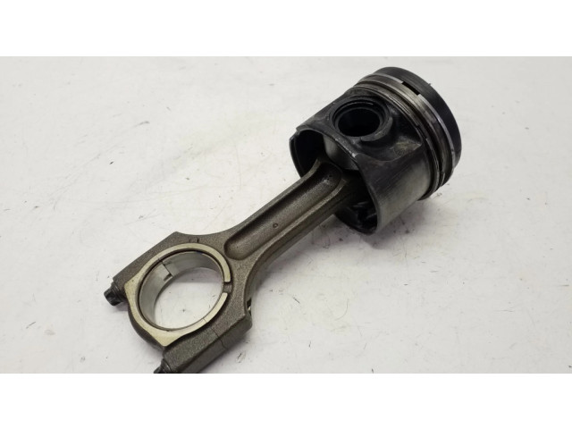  Поршень с шатуном    BMW 7 E65 E66 для дизельного двигателя 3.0