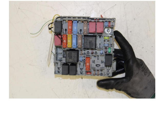   Pojistková skříňka 51827977   Fiat Grande Punto 2009