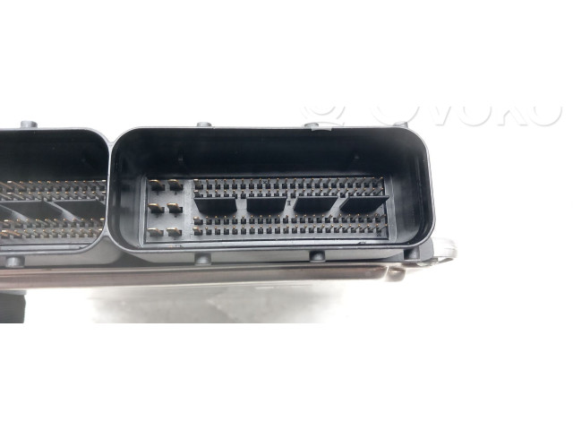 Блок управления двигателя 04L907309G   Volkswagen Jetta IV