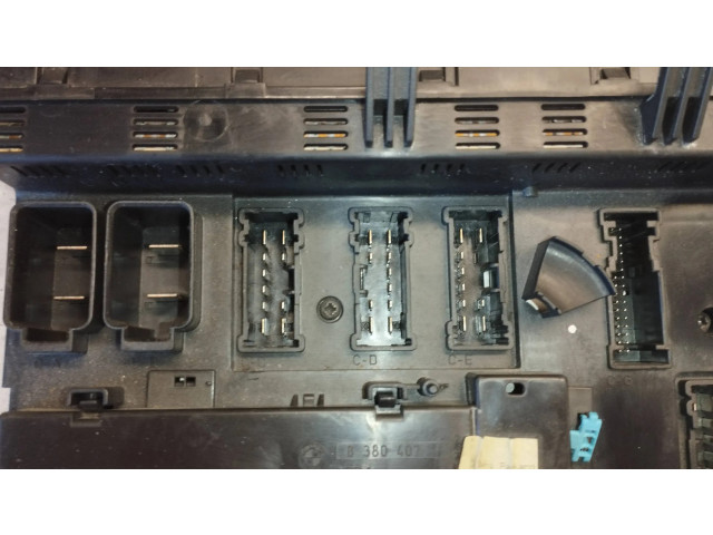 Pojistková skříňka YQE500050, 61.35-8365960 Land Rover Range Rover L322 2006