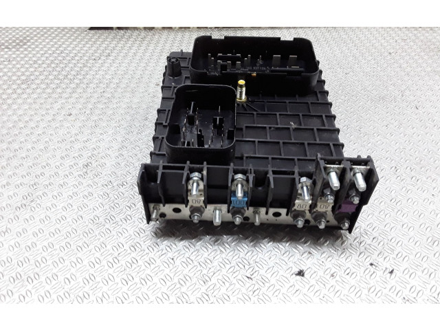 Блок предохранителей 1K0937124H Audi A3 S3 A3 Sportback 8P