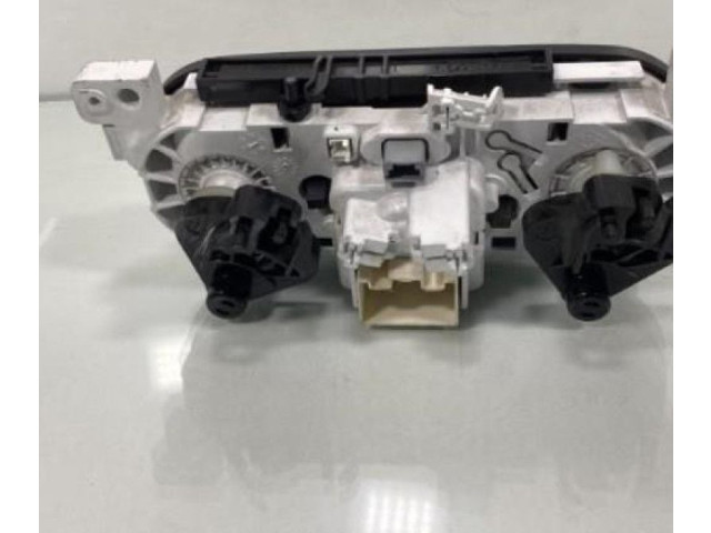 Блок управления климат-контролем    Dacia Lodgy