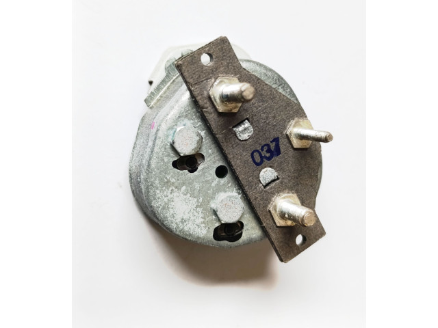 Панель приборов Volkswagen Golf II