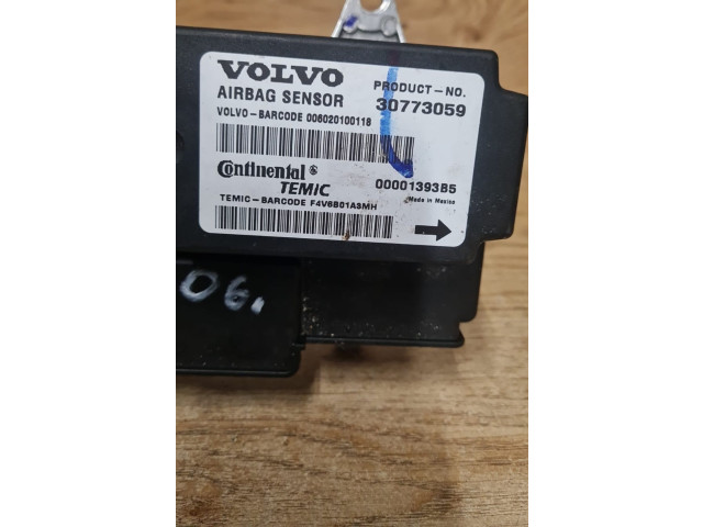 Блок подушек безопасности 30773059   Volvo V50
