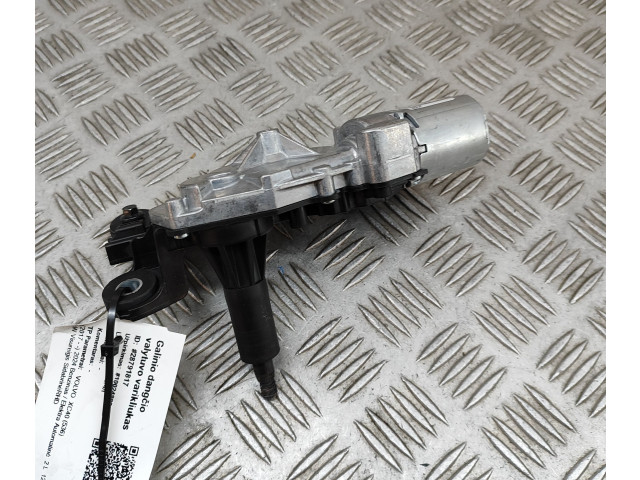 Моторчик заднего дворника 32342591, 039020500G Volvo XC40