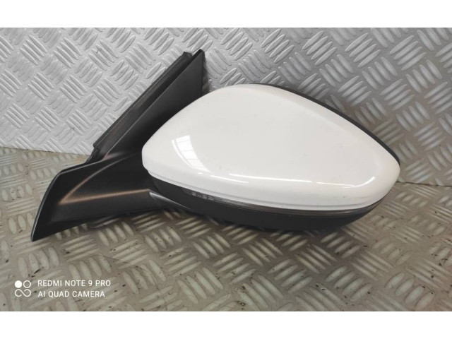 Zpětné zrcátko Peugeot 208 2021
