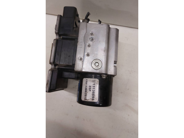 Jednotka ABS 13136694, 8T68998T Opel Vectra C 2002