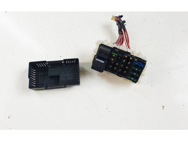 Блок предохранителей Volvo V70