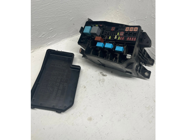 Блок предохранителей  8266242130   Audi A5 Sportback 8TA    