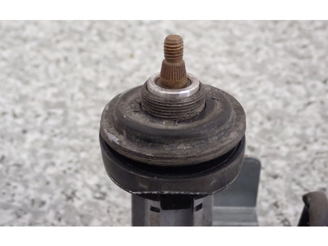 Моторчик дворников Daihatsu YRV