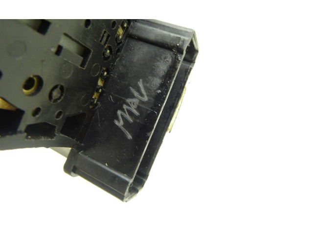 Ручка стеклоочистителей 6001551358 Dacia Sandero