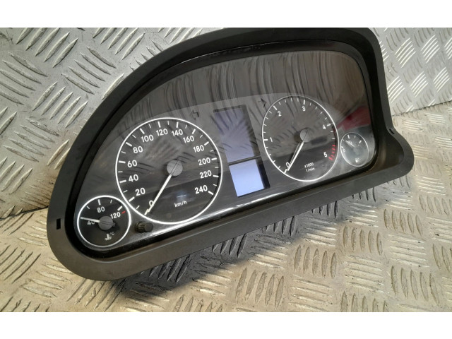 Панель приборов a1695404348 Mercedes-Benz A W169