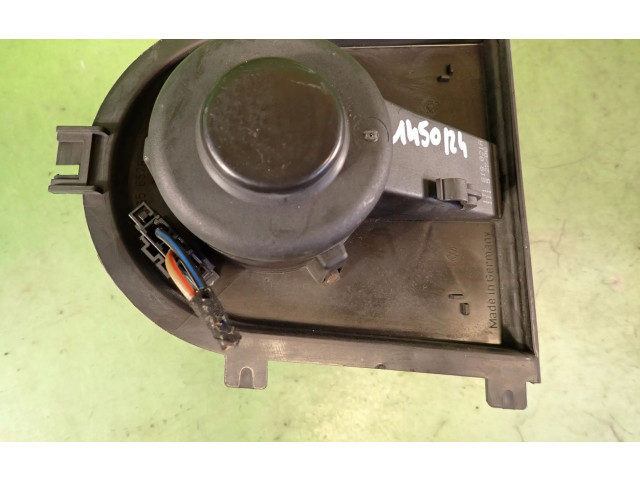 Вентилятор печки    1J1819021A   Volkswagen Bora