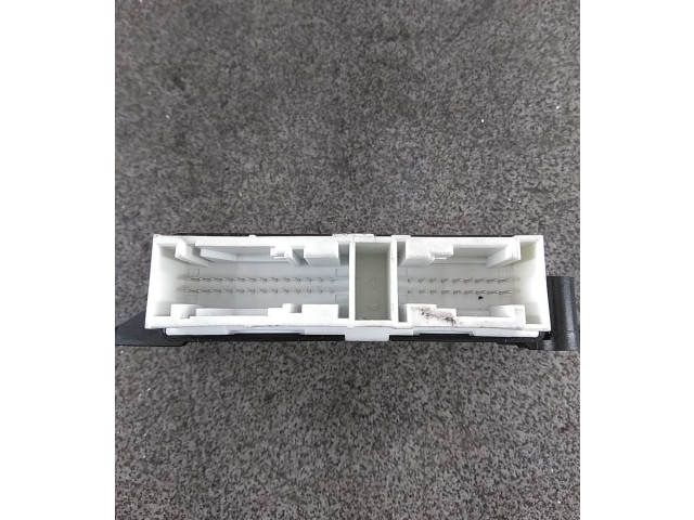 Блок управления 1K8919465 Volkswagen Caddy