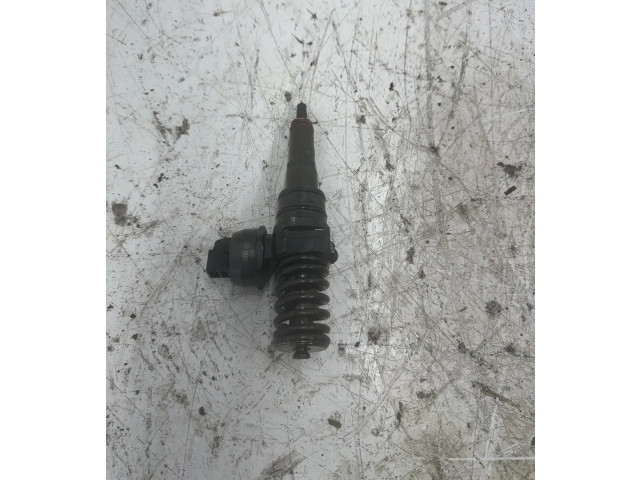 Комплект форсунок 038130073AG, 0414720215    Volkswagen Touran I  BKC 