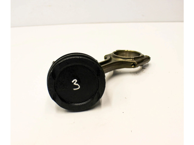  Поршень    Volvo XC90  