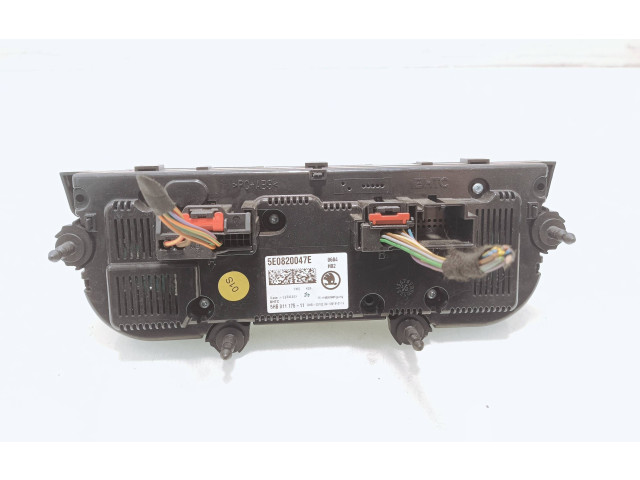 Блок управления климат-контролем 5E0820047E Skoda Octavia Mk3 (5E)
