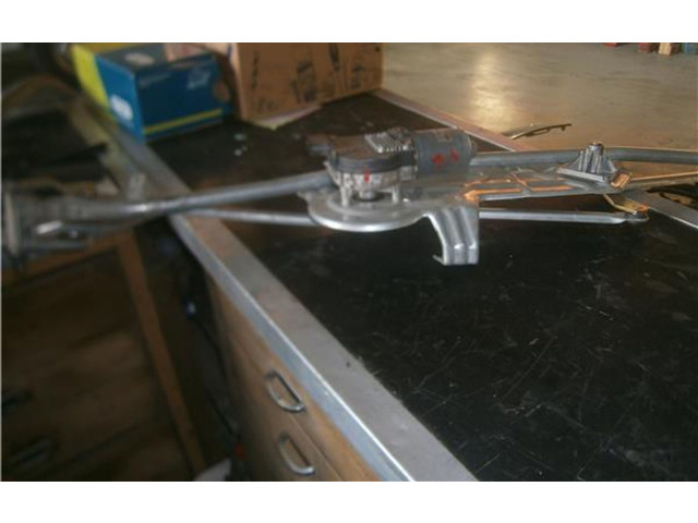 Комплект механизма стеклоочистителей 7M3955119A Ford Galaxy