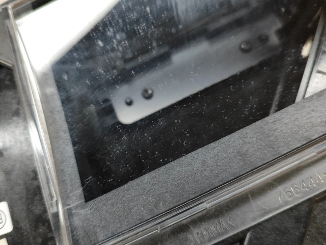 Дисплей    8310847040, 766468270   Toyota Prius+ (ZVW40)