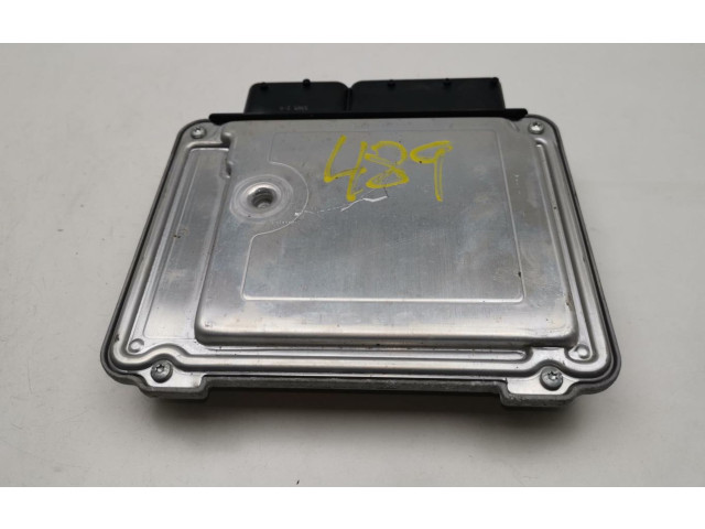 Řídící jednotka 03G906021AQ Volkswagen Caddy 2005