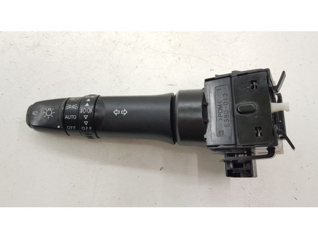 Ручка поворотов/ фонарей