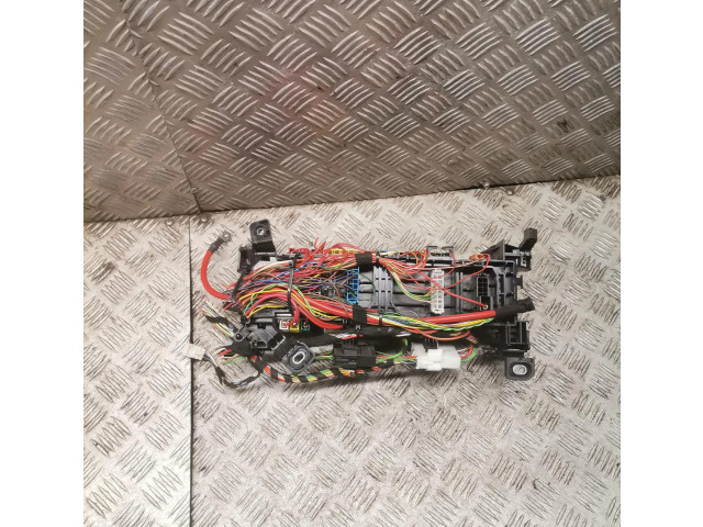   Pojistková skříňka a2465400240   Mercedes-Benz CLA C117 X117 W117 2013