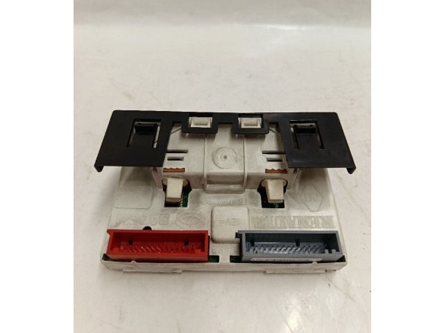 Дисплей P8200028364A, 216562178A Renault Clio II