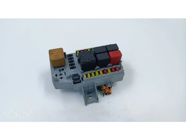 Блок предохранителей 60681255 Alfa Romeo 166