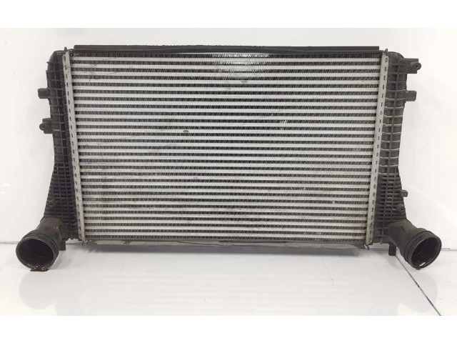 Радиатор интеркулера 1K0145803T, 1K0145803T Volkswagen Golf VI